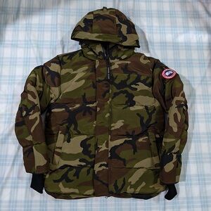Canada Goose Camouflage Down Jacket